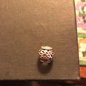 Pandora geometric pattern bead